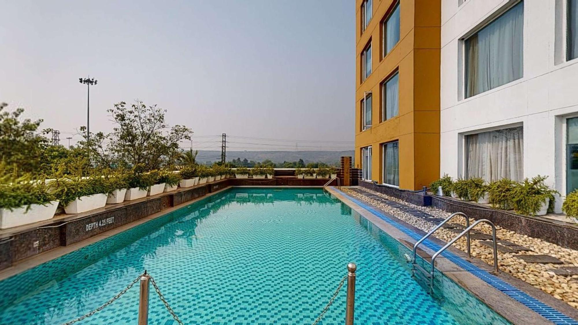 Country Inn & Suites By Radisson, Gurugram Sohna Road Eksteriør billede